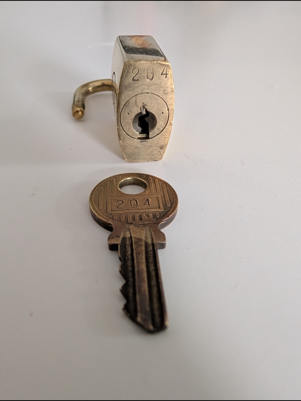 Louis Vuitton #204 Vintage Brass Lock and Key Set - Picture 4 of 6